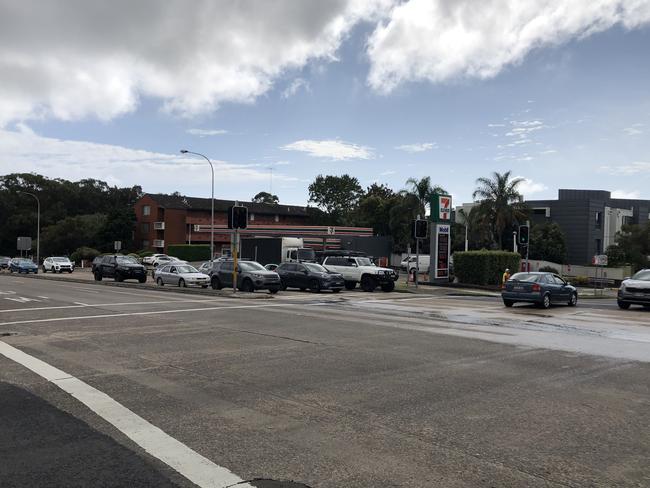 A busy intersection at Pittwater Rd, Hawkesbury Ave, Dee Why, was the scene of an accident after a man's mobility scooter toppled into a stationary car. Picture: Jim O'Rourke.