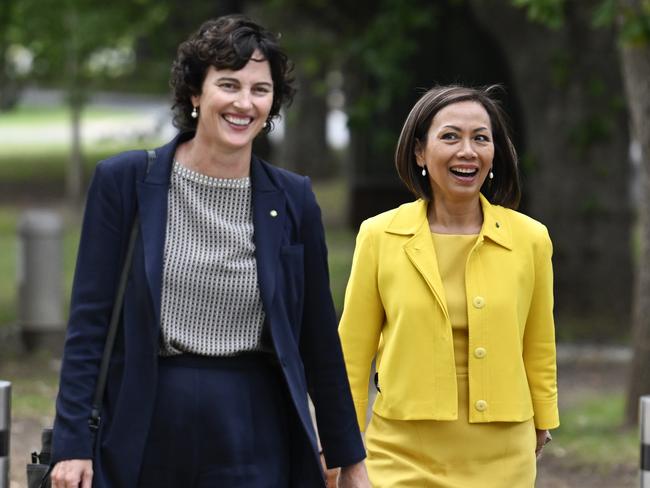 Kate Chaney and Dai Lee arrive at The Lodge in Canberra. Picture: Martin Ollman/The Australian