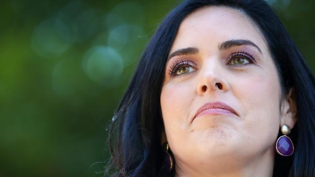 MELBOURNE, AUSTRALIA.NewsWire Photos. DECEMBER 12, 2024. Liberal MP Moira Deeming gives a press conference in the gardens of Parliament House after her defamation win against Victorian Liberal Leader John Pesutto. Picture: NewsWire/Ian Currie