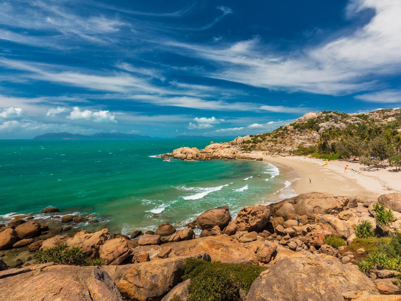 Horseshoe Bay at Bowen - iconic beach with granite climbing rocks, Australia