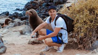 Exploring one of the many islands surrounded by fur seals in the Galapagos with Tyson Mahr.
Credit: Robert K 

escape
adventure with Tyson Mahr
7 march 2021
Galapagos