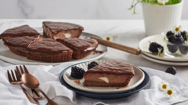 Frozen desserts: Chocolate Bavarian.