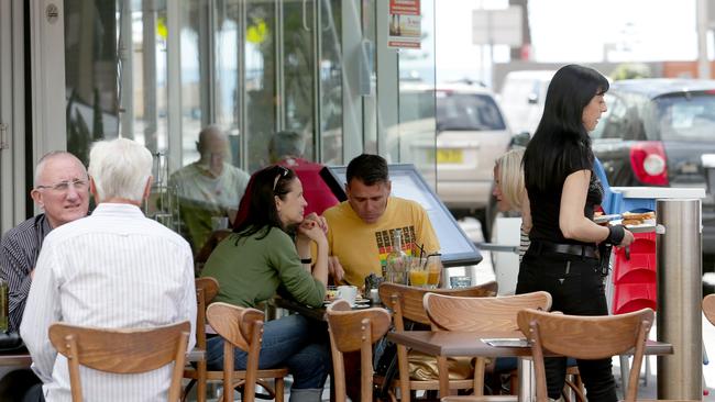 The draft Destination Northern Beaches Plan would encourage more COVID-safe outdoor dining. Picture: Manly Daily