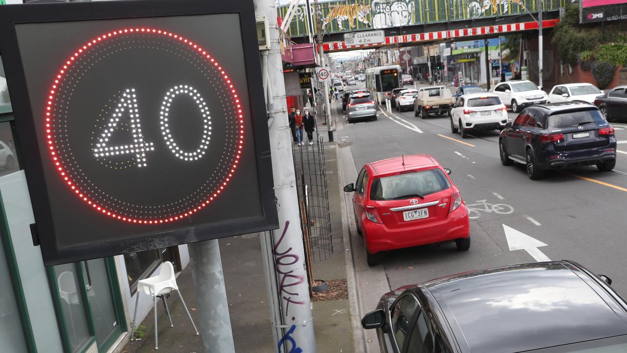 Drivers in NSW, ACT and Queensland have been reminded that the 40km/h speed limit in school zones will be operational on Friday, the day after the public holiday. Picture: NCA NewsWire / David Crosling