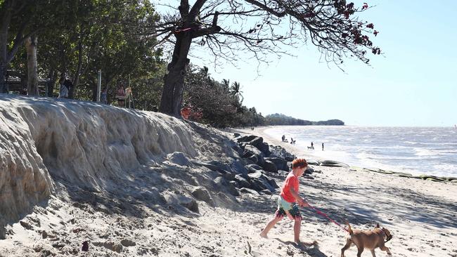 Holloways Beach: Desperate for the sweet release of death. PICTURE: BRENDAN RADKE