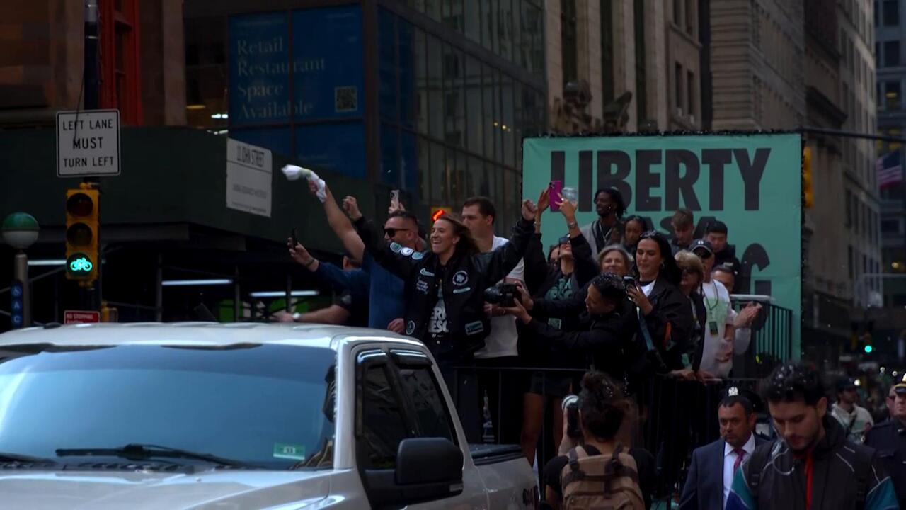 Thousands celebrate as NYC holds ticker-tape parade for Liberty after WNBA title