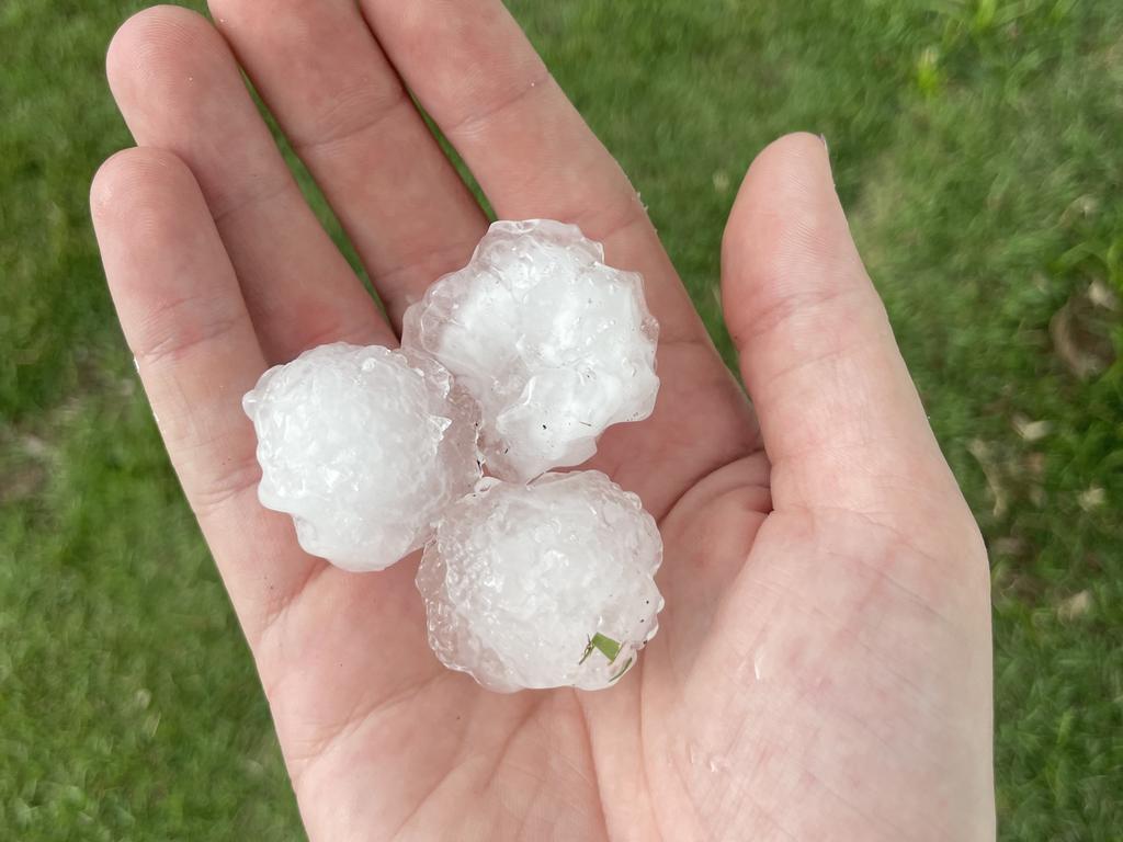 Golf ball-size hail in Nudgee.