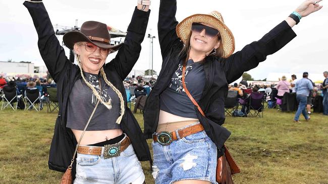 Ashleigh Griffiths and Rin Jane at Lighthouse Country Music Festival, Burnett Heads. Picture: Patrick Woods.