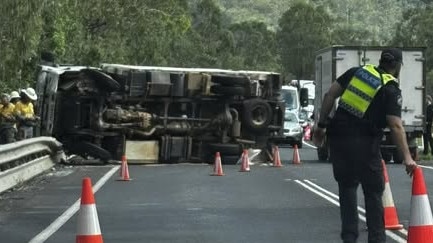 An Ergon Energy vehicle has crashed on the Kennedy Highway at Koah. Keylee Richo