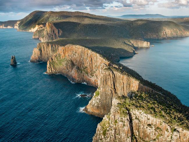 The Three Capes Track has already been hailed as Australia's premier coastal bushwalking experience. Over four days and three night you will cross chasms, tall forest and tip-toe to the edge of Australia's highest sea cliff. At days end, you can rest in warm comfortable cabinsTasmaniacredit: Stu Gibsonescape5 september 2021kendall hill