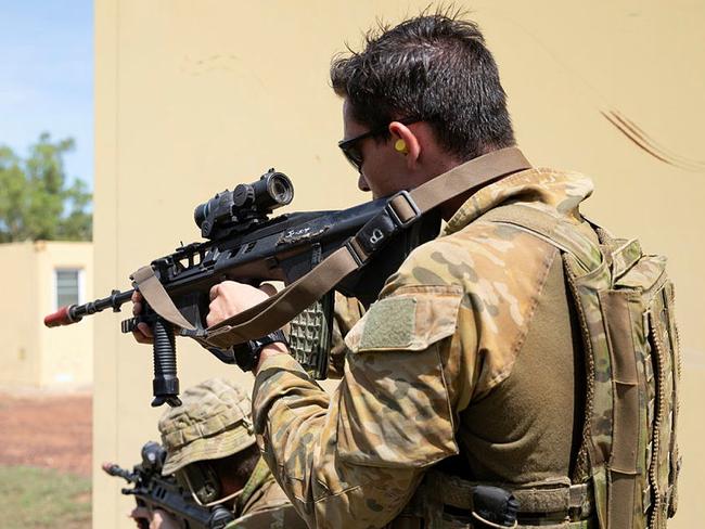 Australian Army soldiers undertake Tactical Combat Casualty Care Training in preparation to deploy to the United Kingdom to provide training support to the Armed Forces of Ukraine. Picture: POIS Peter Thompson