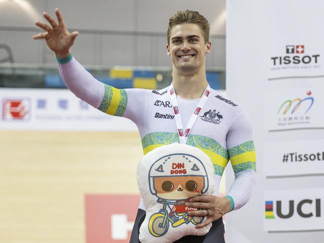 HONG KONG, CHINA - MARCH 16: Matthew Glaetzer of Australia celebrates on the podium with the silver metal after the men's keirin finals event during the Day 2 of the Tissot UCI Track Nations Cup Hong Kong at the Hong Kong Velodrome on March 16, 2024 in Hong Kong, China. (Photo by Yu Chun Christopher Wong/Eurasia Sport Images/Getty Images)