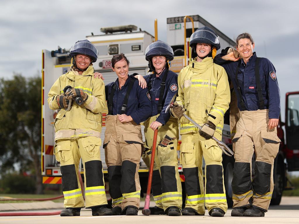 Qld Sees Largest Increase In Firefighters Since 1925 The Courier Mail 