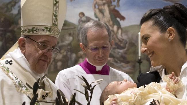 Pope Francis tells women to feel free to breastfeed in Sistine Chapel ...