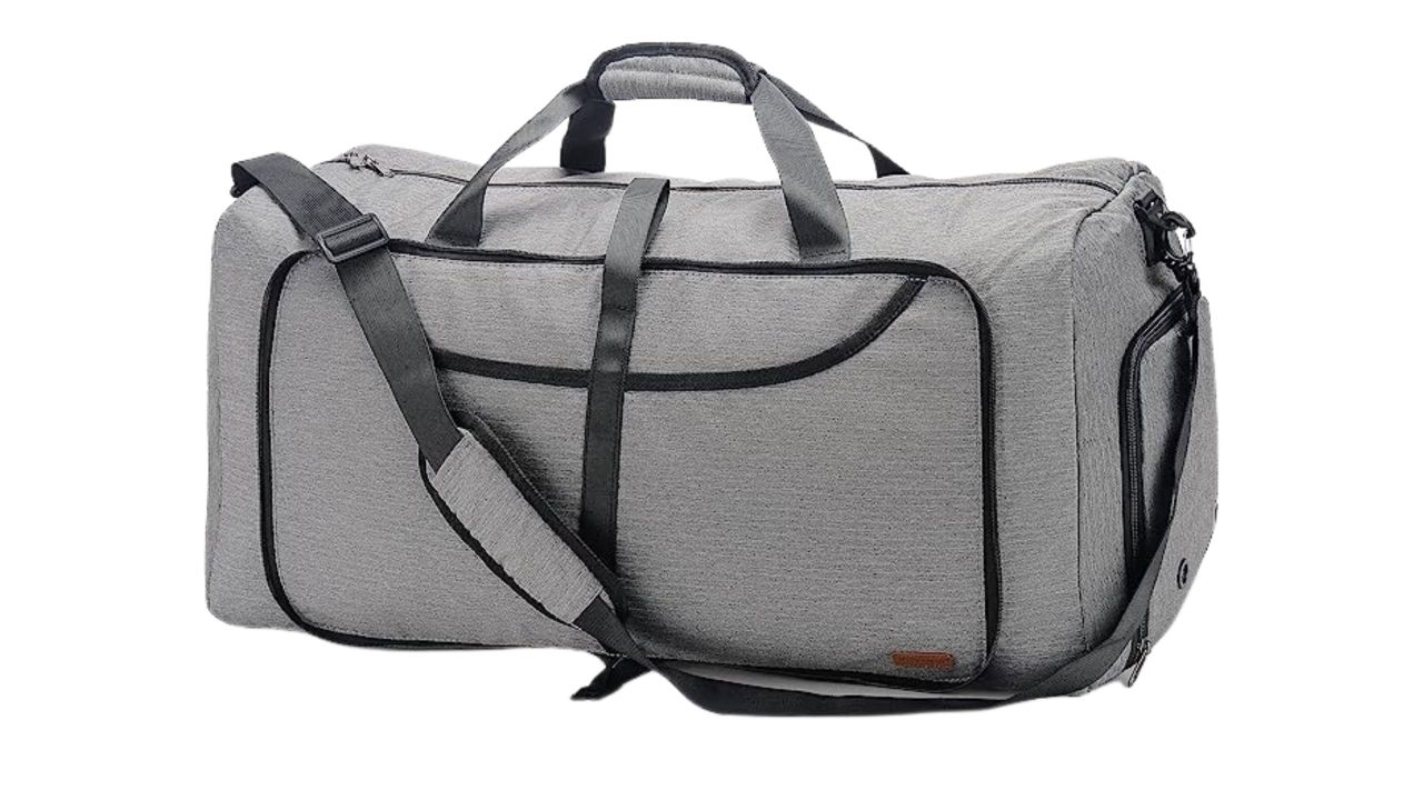 Vogshow Travel Duffel Bag. Picture: Amazon.