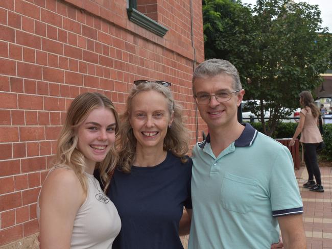 Rosa, Lorraine and Eric Favaretto from Redcliffe at the Apple and Grape Festival 2024