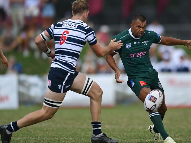 BRISBANE, AUSTRALIA - MARCH 16: Kurtley Beale of Randwick in action during the Club Rugby Championship match between Brothers and Randwick at Crosby Park on March 16, 2024 in Brisbane, Australia. (Photo by Albert Perez/Getty Images)