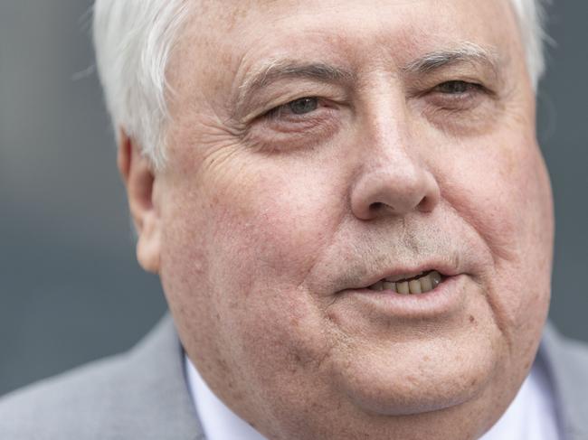 Clive Palmer leaves the Supreme Court in Brisbane, Friday, April 26, 2019.(AAP Image/Glenn Hunt) NO ARCHIVING