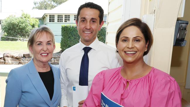 Opposition health and ambulance services spokeswoman Ros Bates, left, Opposition Leader David Crisafulli and LNP candidate Pinky Singh in Mt Gravatt. Picture: Liam Kidston