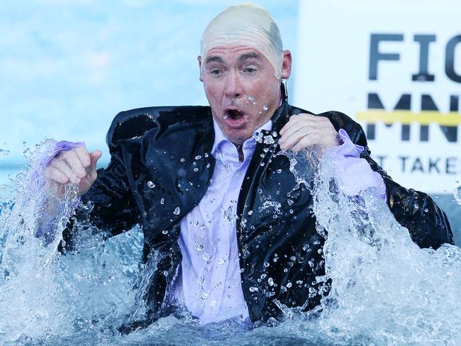 St Kilda coach Alan Richardson dressed as Herald Sun chief football writer Mark Robinson. Picture: Michael Klein