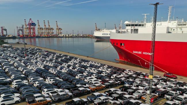 Production delays are adding to issues that may trigger a seismic shift in how consumers buy a new car. Picture: Bloomberg