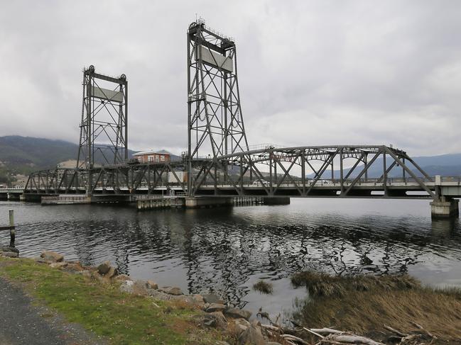 The Bridgewater Bridge replacement is expected to be funded in the next Federal Budget. Picture: MATT THOMPSON