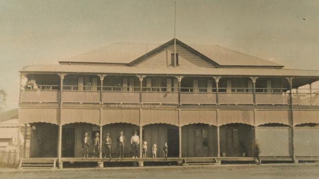 THEFT: The National Hotel at Plane Creek, now the site of the Sarina Hotel, Broad St, Sarina. Picture: Have you seen the old Mackay?