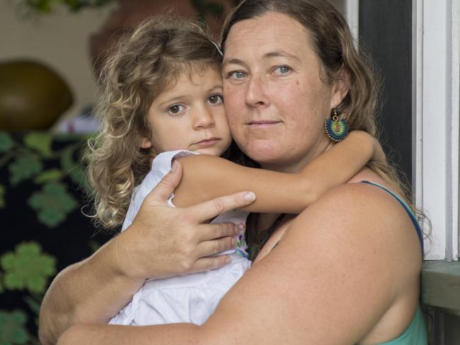 TEACHERS-PET. . 21.3.18  - Shanelle Dawson with her daughter Kiahla at Hervey Bay. Shanelle Dawson's mother  Lynette Dawson went missing from Sydney in 1982 and was presumed dead, although her body was never found.  Picture by John Wilson