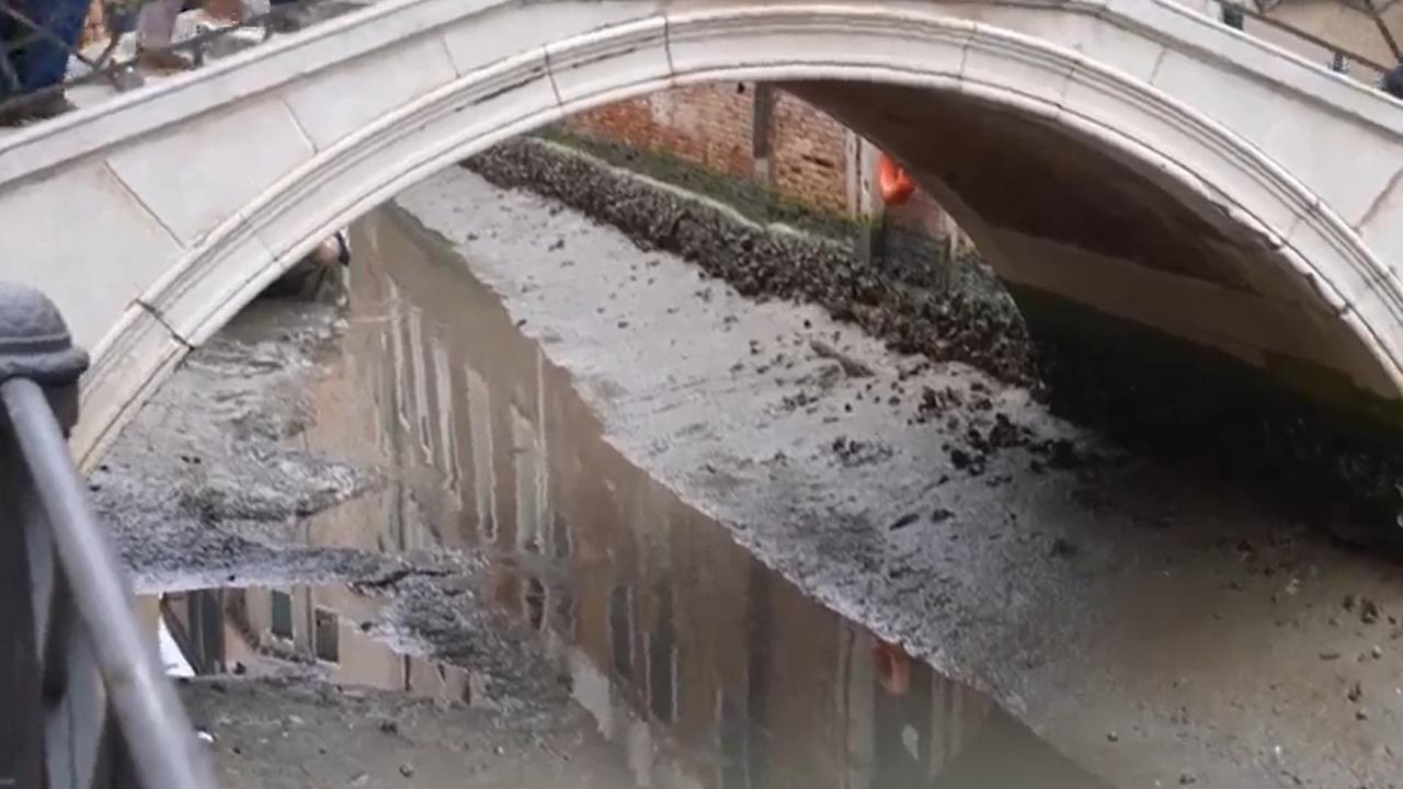 It is expected that the canals of Venice will remain dry until at least the end of February. Picture: Newsflash/Australscope