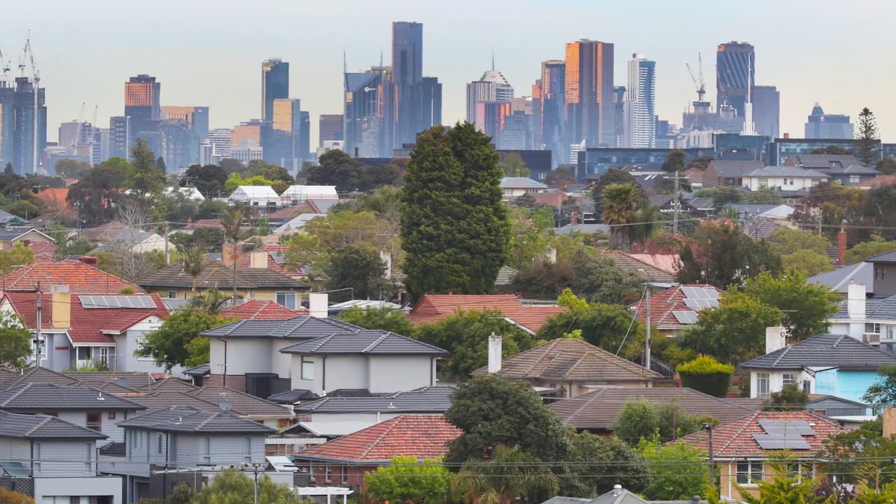 Melbourne’s vacancy rate has halved in the past year. Picture: NCA NewsWire / David Crosling