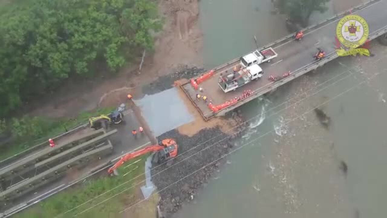 Ollera Creek bridge fix underway