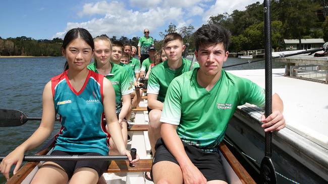 The Sandy Point Dragon Boat Club at the Sandy Point boat ramp in 2017. (AAP IMAGE / Carmela Roche).