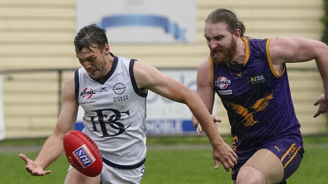 Jayden Graham (Berwick) and Daniel Nielson (Vermont). Picture: Valeriu Campan