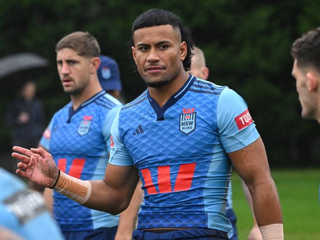 NSW centre Stephen Crichton hobbled off from Blues training on Monday. Picture: NRL Images