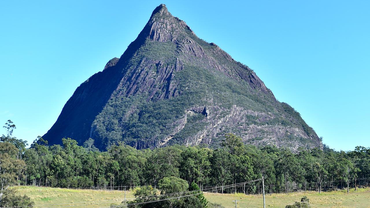 Emergency crews rush to popular hinterland mountain