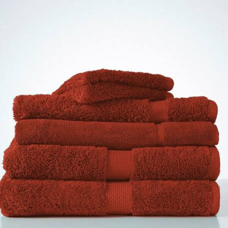 Add this 6 piece towel set to your linen cupboard.