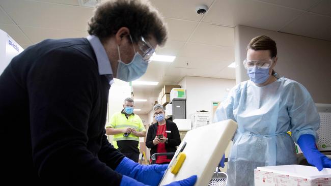 The Pfizer vaccine arrives at Monash Medical Centre. Picture: Arsineh Houspian