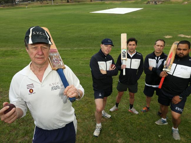 David Neal with David Strachan, Sam Chapman, Jason Endean and Kirk Mackelvie at Como Park. Picture: Hamish Blair