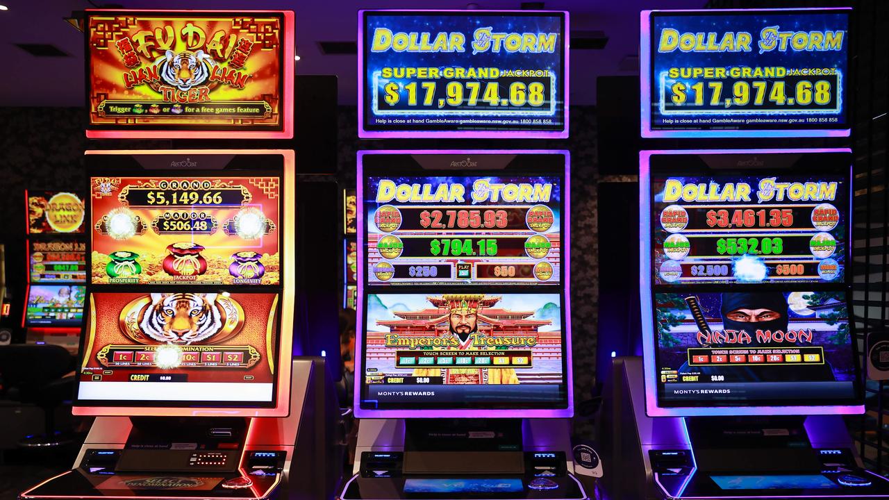 82yo woman falls victim to brazen pokies room thief