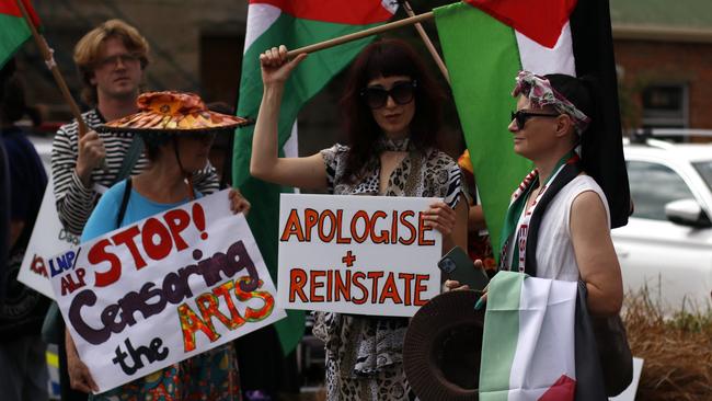 Supplied image of protest outside Liberal Senator Claire Chandler's office at Richmond Tasmania on Thursday, February 27, 2025. PHOTO: Kristy Alger