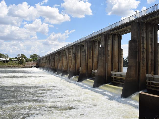 Heavy water fees delayed after Fitzroy River irrigator backlash