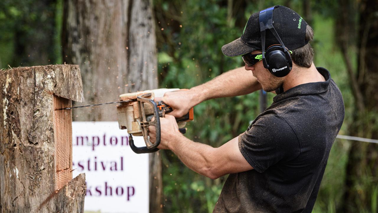 Ben Sparshott of Leaftail Environmental demonstrates chainsaw carving at the Hampton Festival, Saturday, May 17, 2025. Picture: Kevin Farmer
