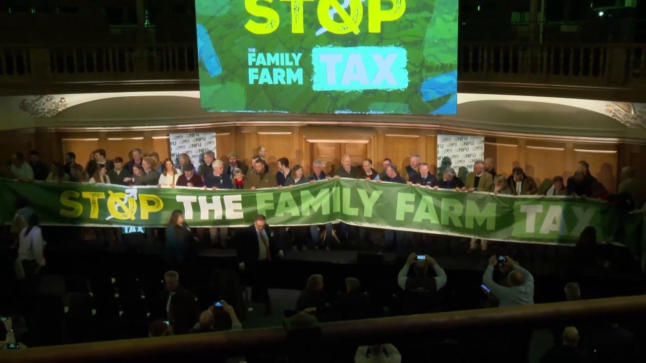 Thousands of farmers protest in London against new tax plan