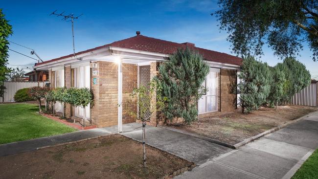 1411 Pascoe Vale Rd, Meadow Heights, sold for $656,000, leaving the buyers facing a monthly mortgage payment of $3100