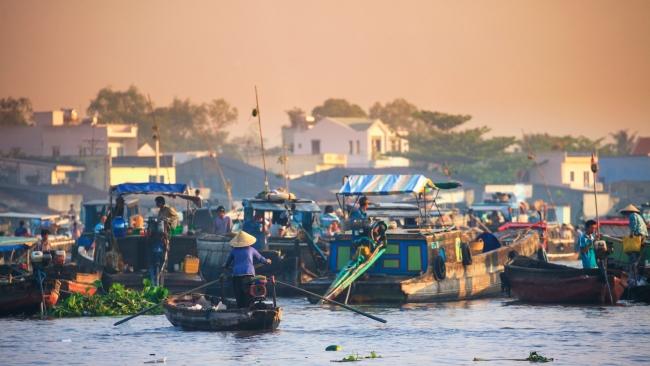 Cai Rang Floating Market in Can Tho.