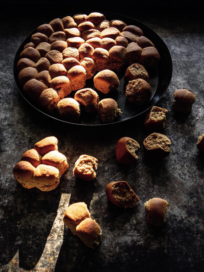 Pepernoten biscuits. Photo: Regula Ysewijn