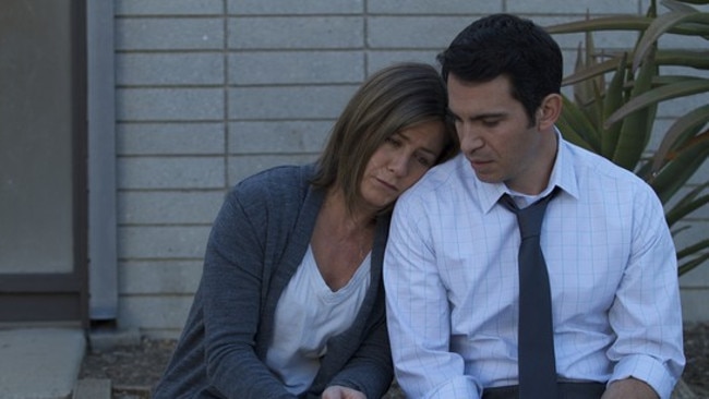 Jennifer Aniston's 'Just Go With It' Review: 'Predictable