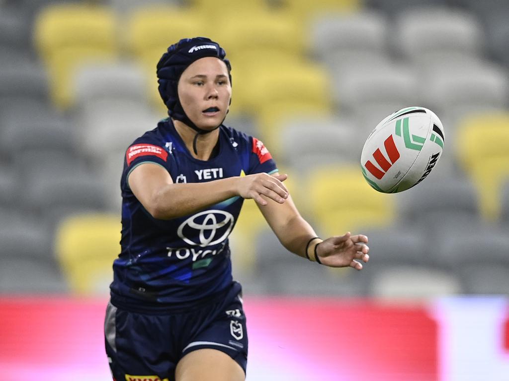 Tahlulah Tillett of the Cowboys passes the ball during the round two NRLW match between North Queensland Cowboys and St George Illawarra Dragons at Queensland Country Bank Stadium on August 04, 2024 in Townsville, Australia. (Photo by Ian Hitchcock/Getty Images)