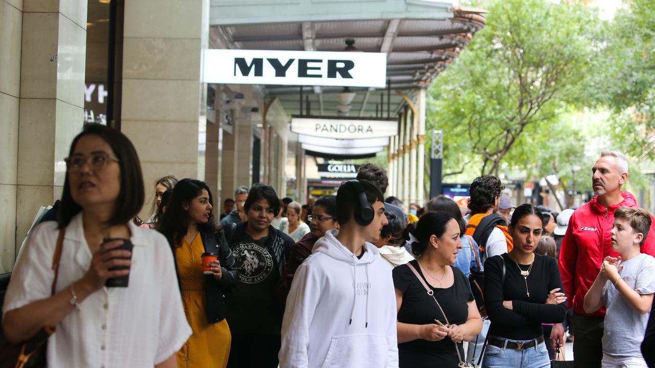 Boxing Day sales in Australia forecast to rake in 3bn The Courier Mail