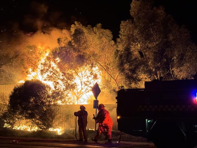 Red Cliffs grass and scrub fire